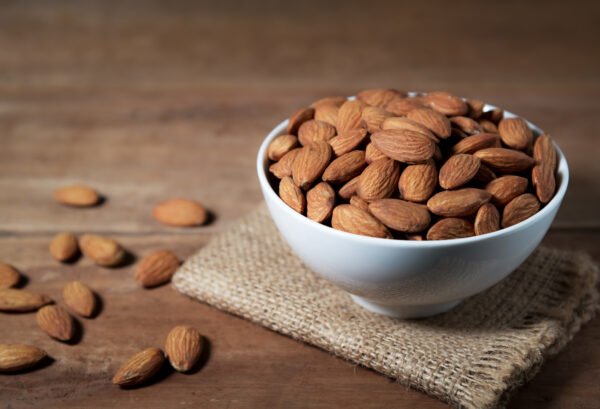 Almond / Buah Badam 250 Gram