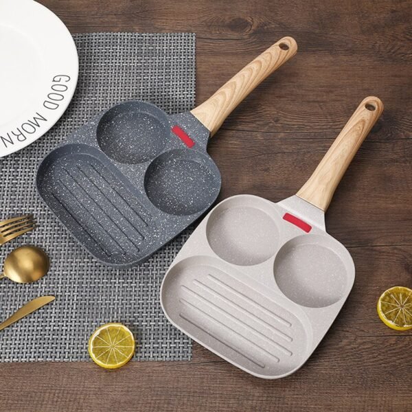 Non-stick 3 Hole/4 Hole Steak and Egg Omelette Thickened Omelet Pan with Wooden Handle Kitchenware - Image 4