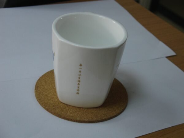 24 Piece Natural Cork Coasters - Image 6